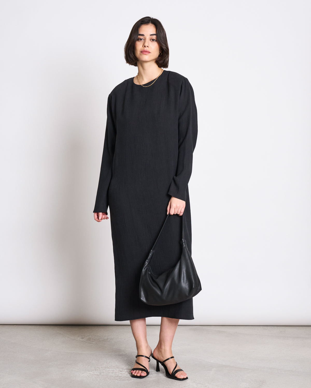 MIDI CRINKLE DRESS DIMMA BLACK – JAN 'N JUNE