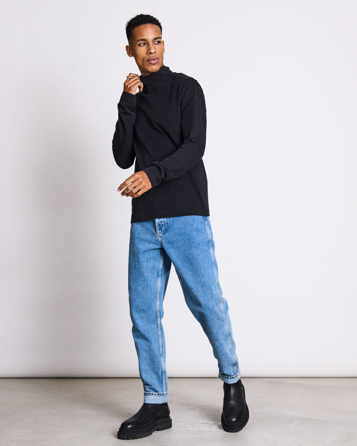 TURTLE NECK SWEATER MIO BLACK FOR MEN JAN N JUNE