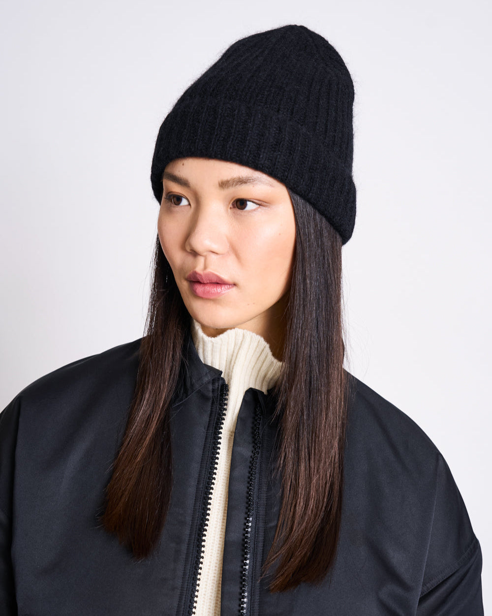 WOOLY KNIT BEANIE BJON BLACK