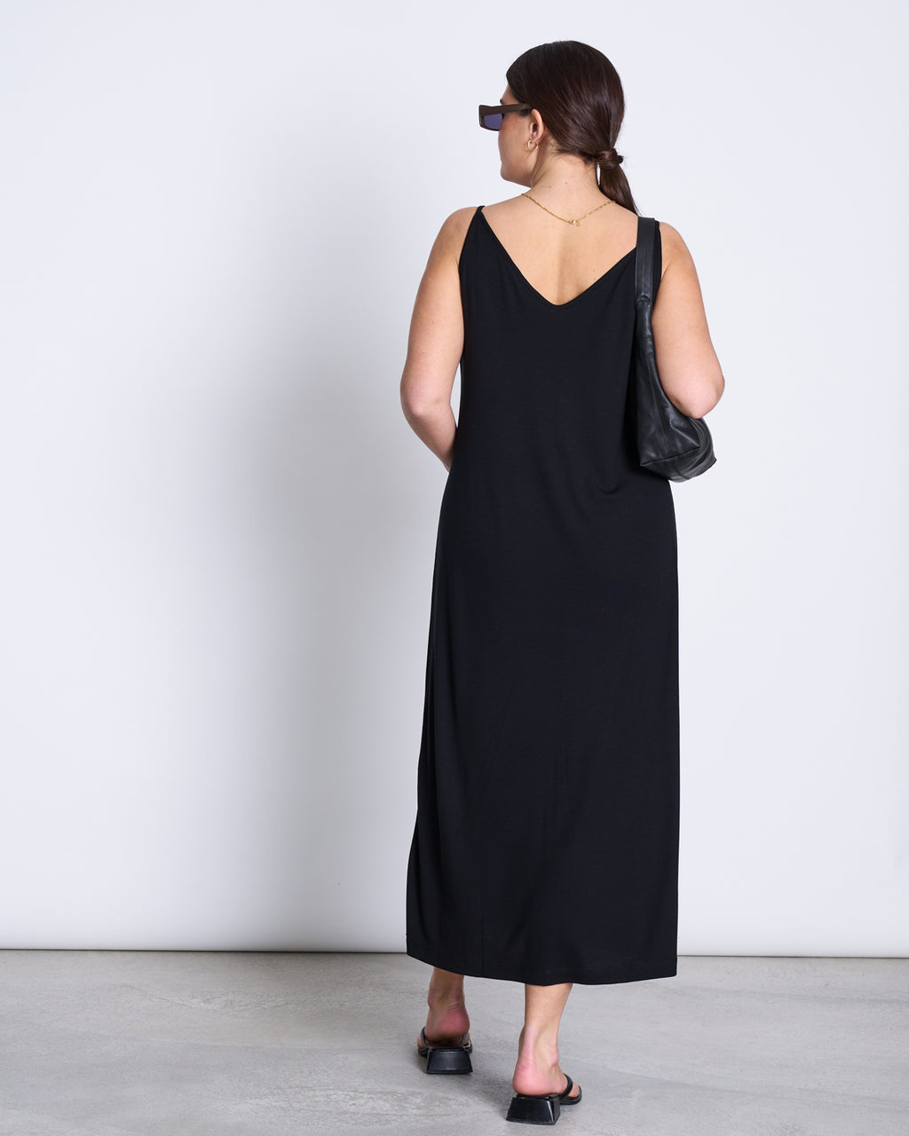 MIDI DRESS TRIANGLE BLACK Midi Kleid jan-n-june 5