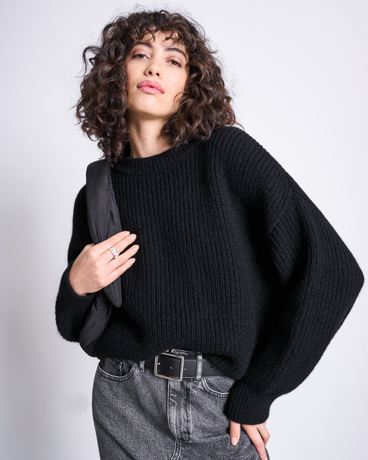 WOOLY JUMPER ANI BLACK