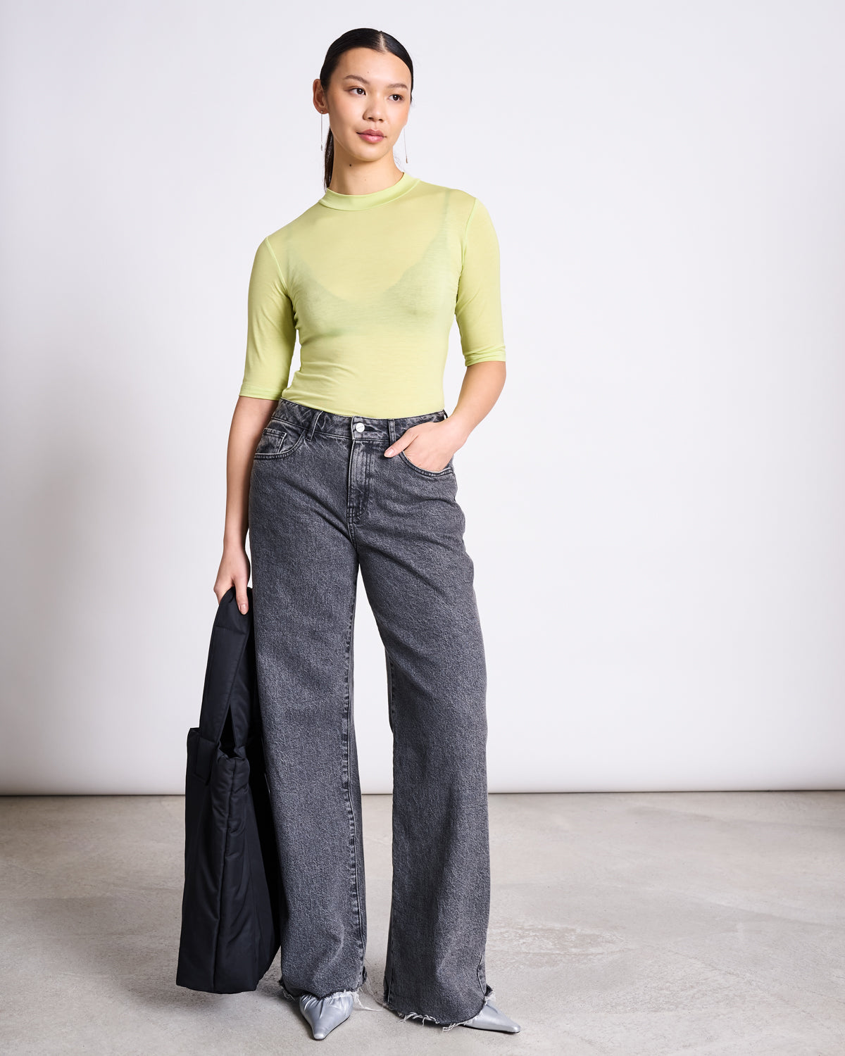 TENCEL™ LYOCELL HIGH-NECK T-SHIRT TARMA GRANNY SMITH