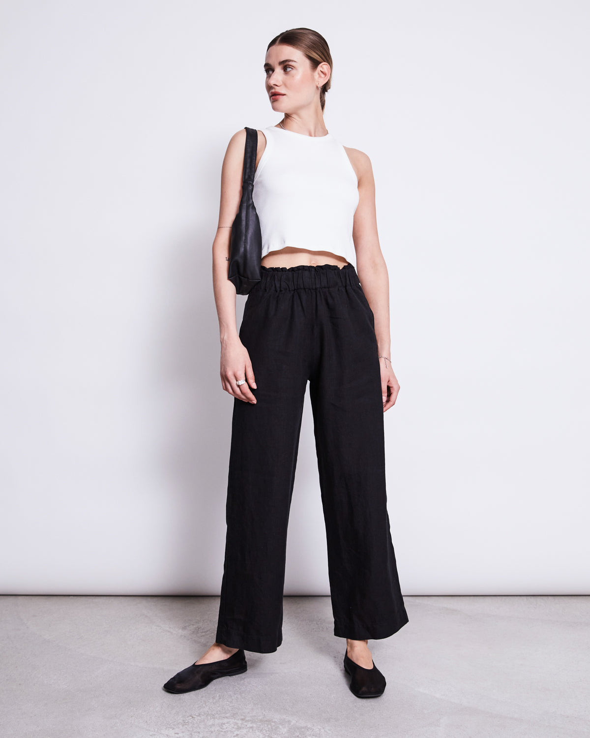LINEN PANTS BEVEREN BLACK Ankle length Pants jan-n-june 2