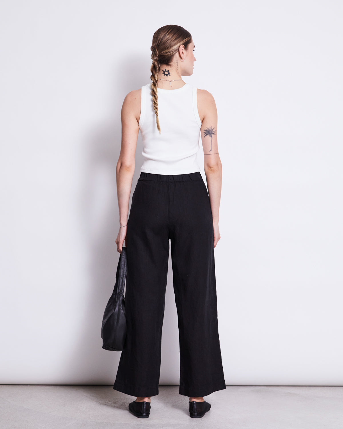 LINEN PANTS BEVEREN BLACK Ankle length Pants jan-n-june 3