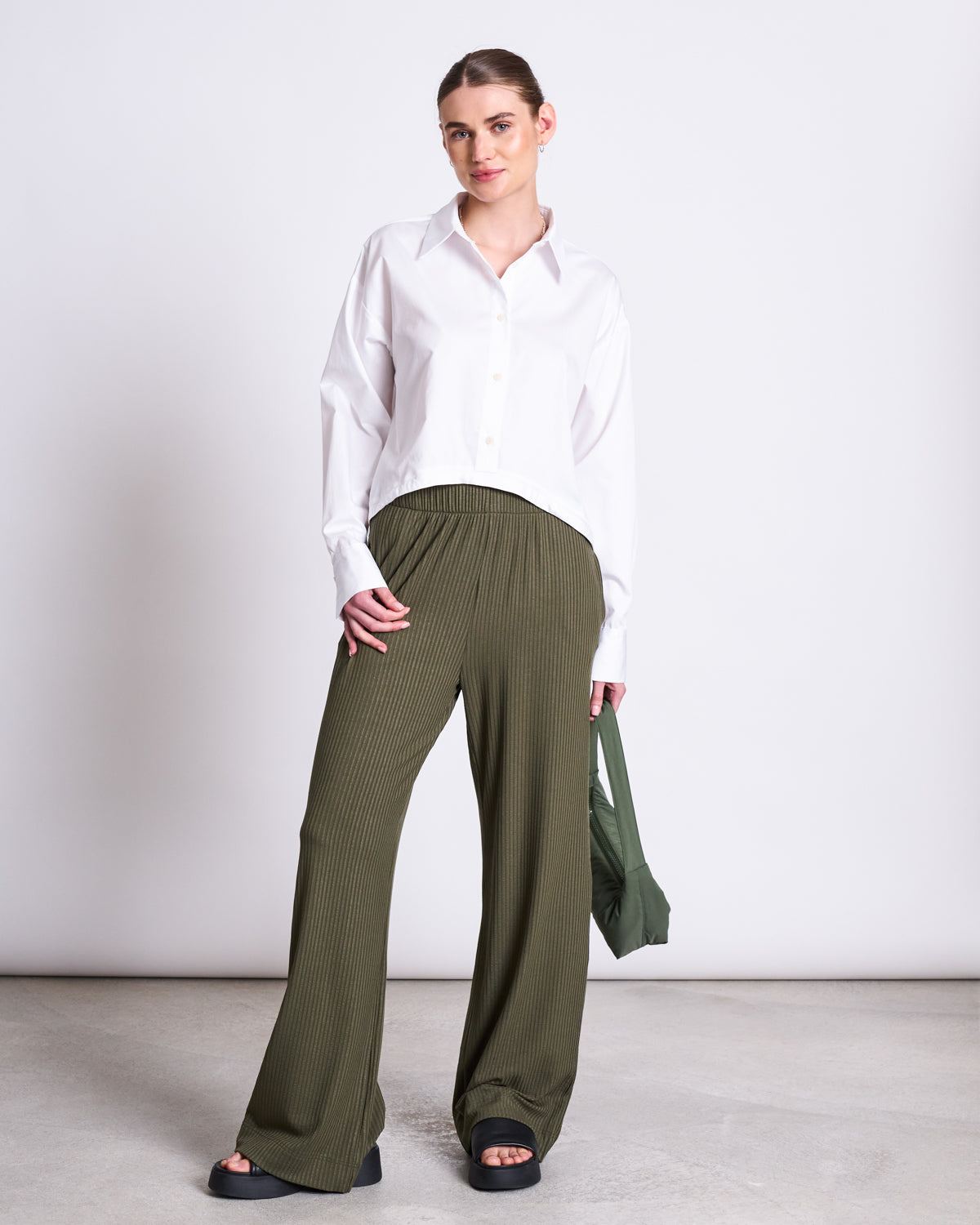 LYOCELL RIB PANTS SMILLA DARK OLIVE