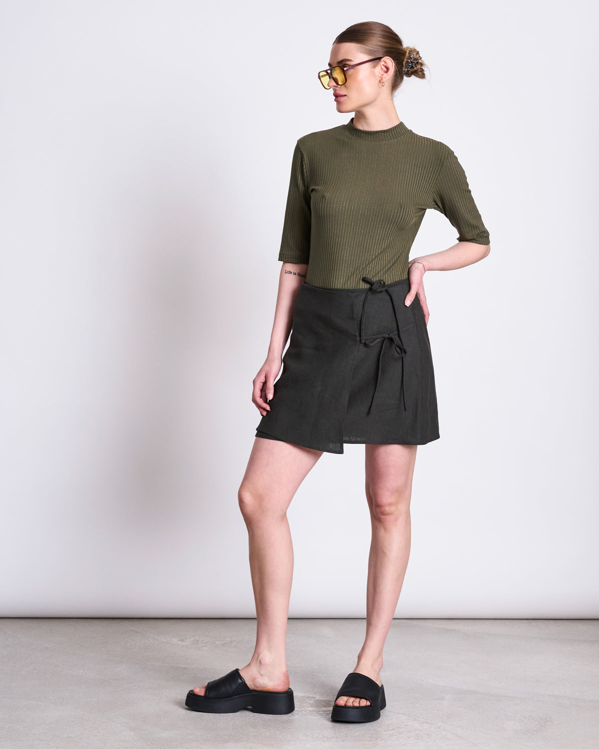 LINEN TIE SKIRT KYS DARK OLIVE