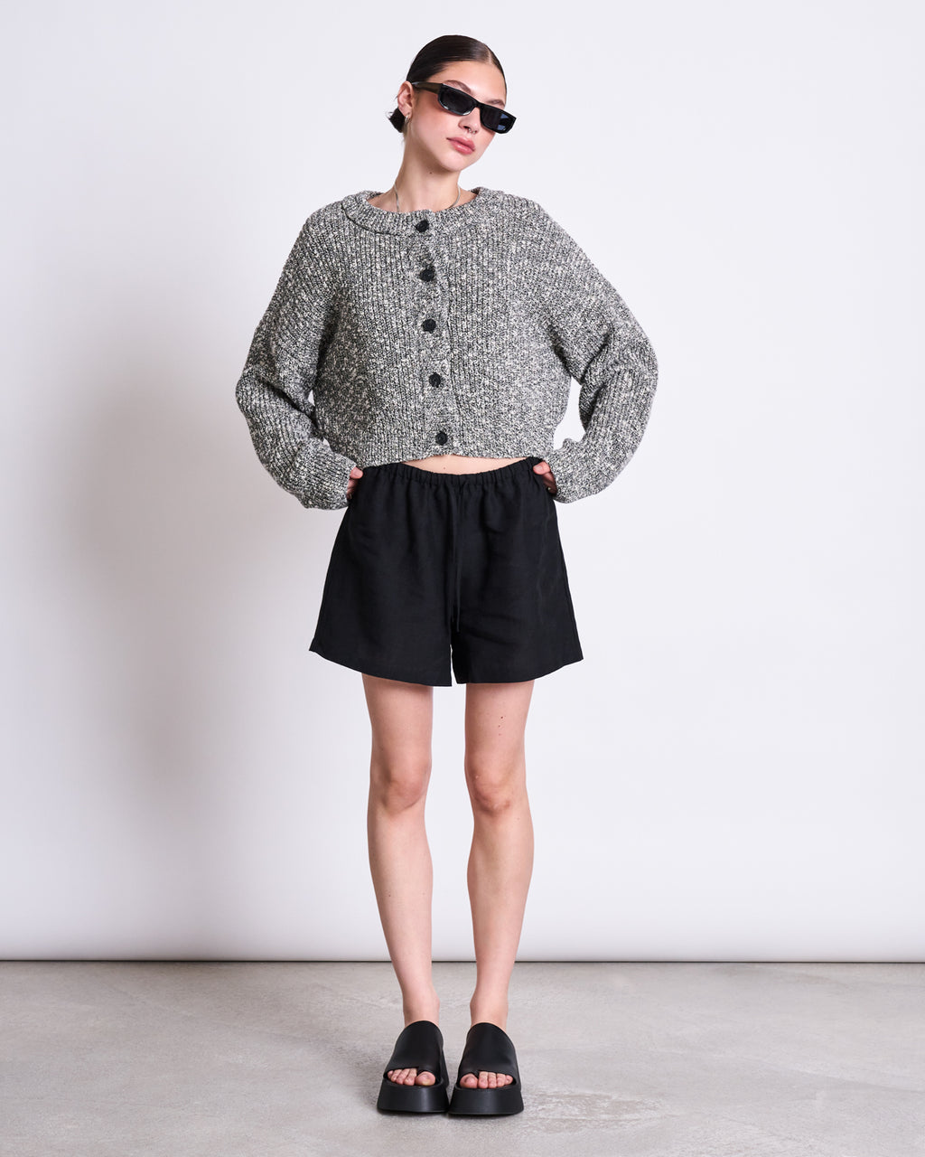 LINEN DRAWSTRING SHORTS MARUM BLACK Shorts jan-n-june 1
