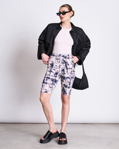 BIKER SHORTS MELTED PRINT GOTS