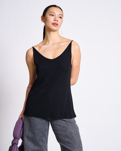 SLIP TOP TRIANGLE FLOW BLACK