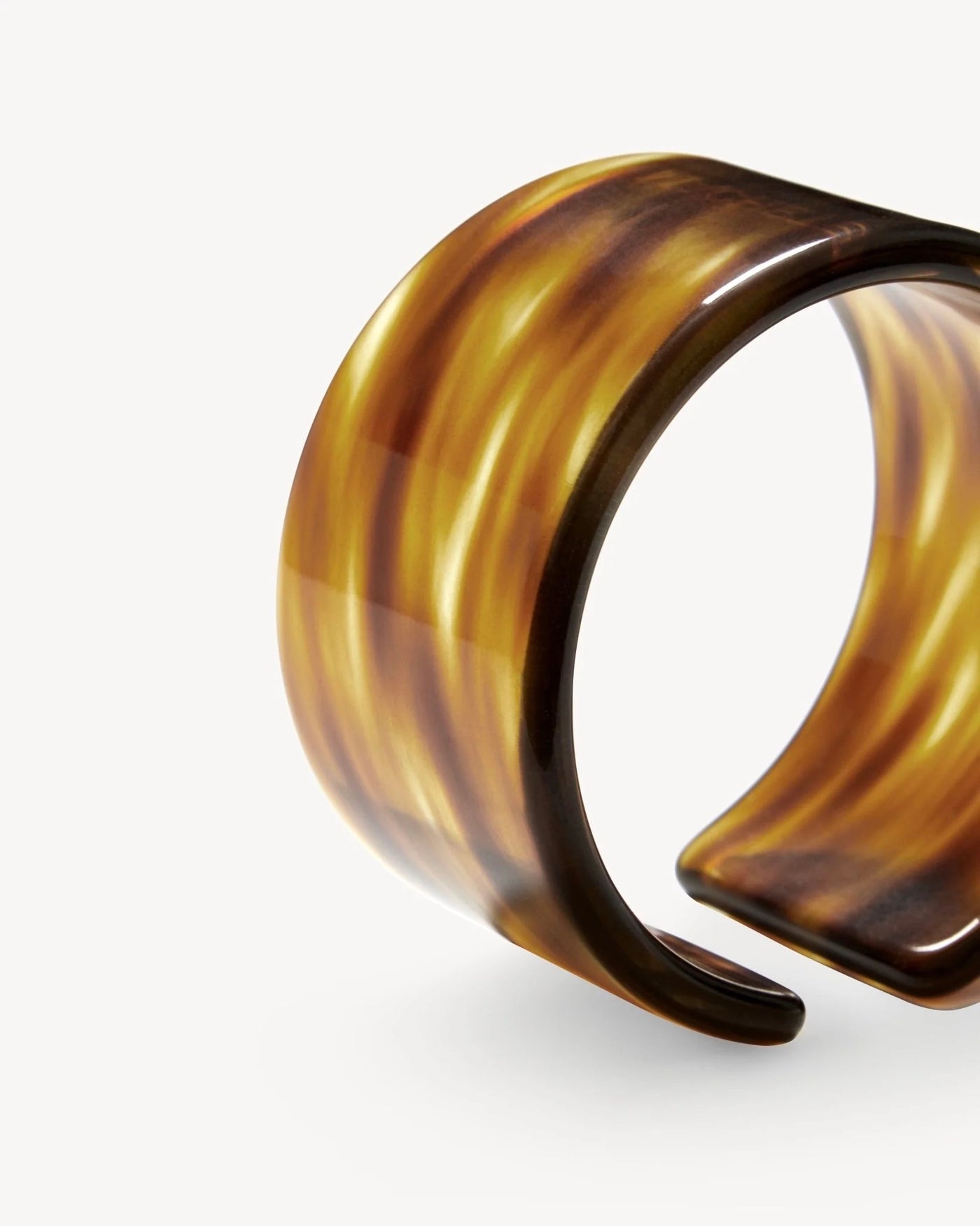 JUMBO CUFF MODERN WALNUT