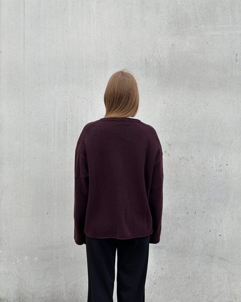 OVERSIZED WOOL CARDIGAN TINCO CHERRY LACQUER GOTS