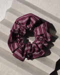 SCRUNCHIE CHERRY LACQUER WHITE STRIPED