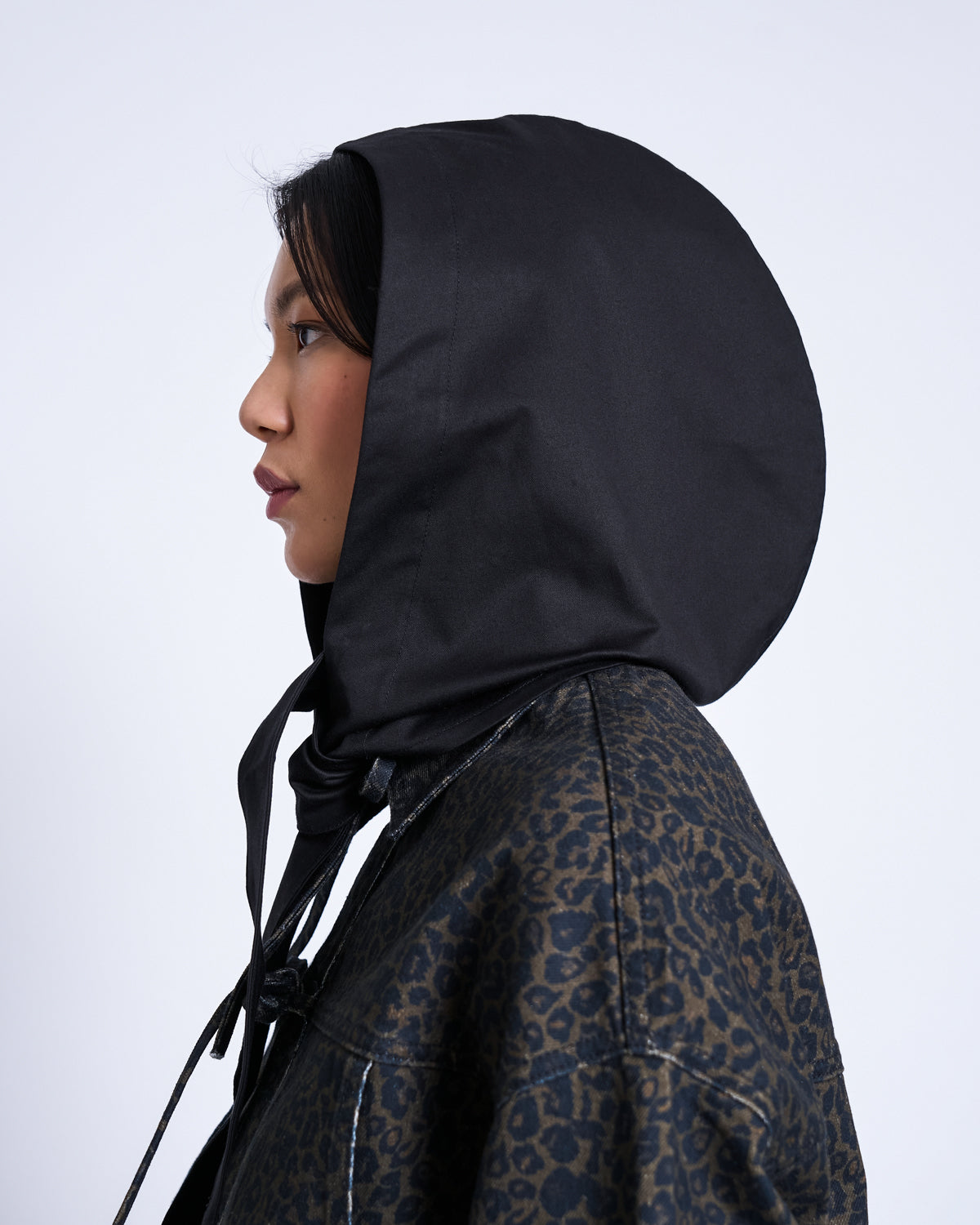 TIE-UP HOOD LENN BLACK Accessories jan-n-june 3
