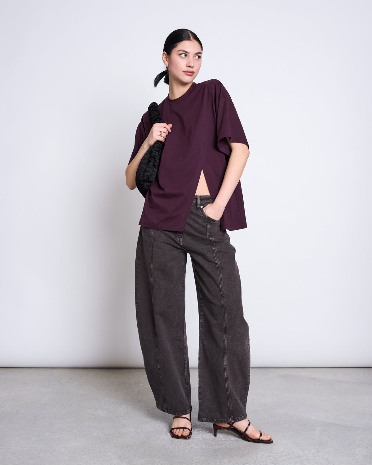 SLITTED T-SHIRT NADIL CHERRY LACQUER