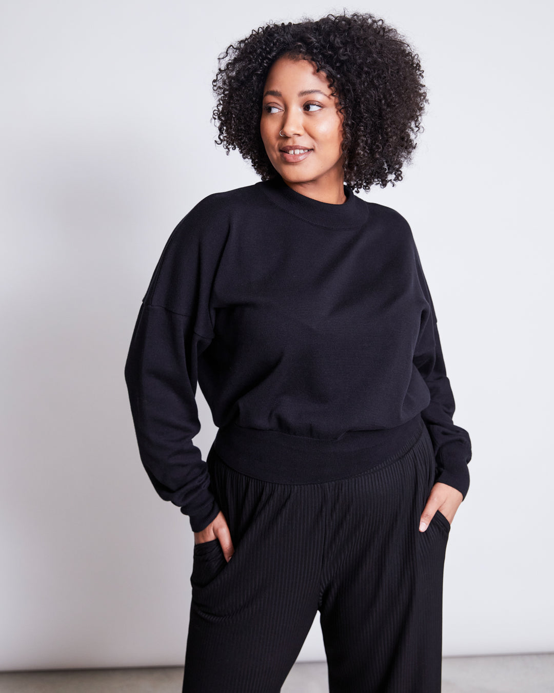 JUMPER YIN BLACK GOTS – JAN 'N JUNE