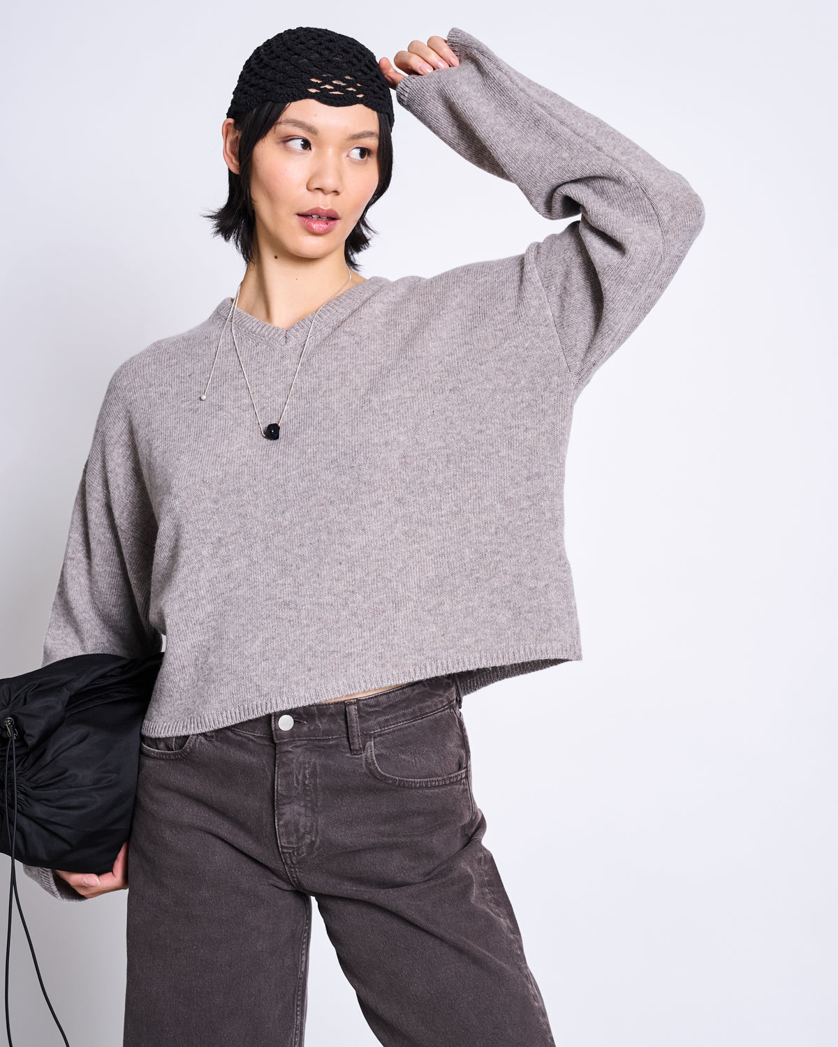 WOOLY V-NECK SWEATER PALEA OAT GOTS Sweater jan-n-june 1