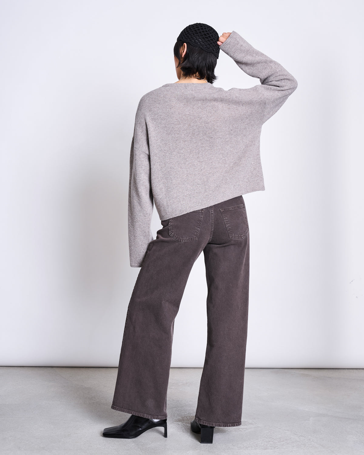 WOOLY V-NECK SWEATER PALEA OAT GOTS Sweater jan-n-june 3