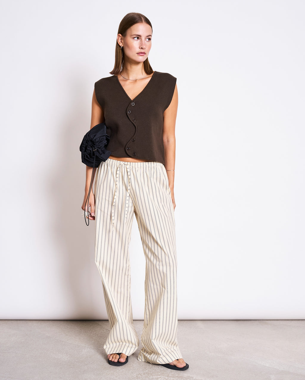 WAVY KNIT VEST CORYL MUD GOTS Cardigan jan-n-june 1