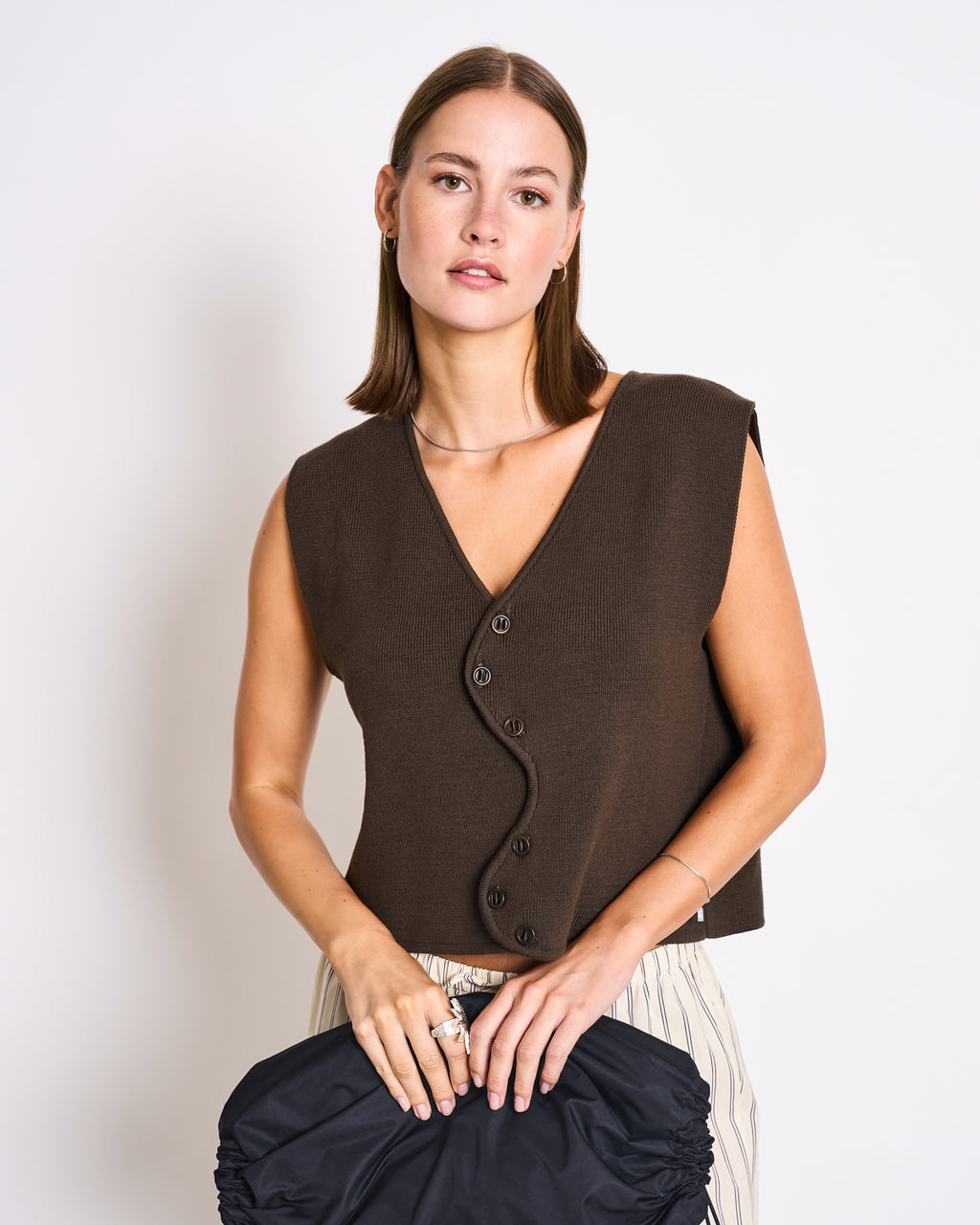 WAVY KNIT VEST CORYL MUD GOTS Cardigan jan-n-june 6