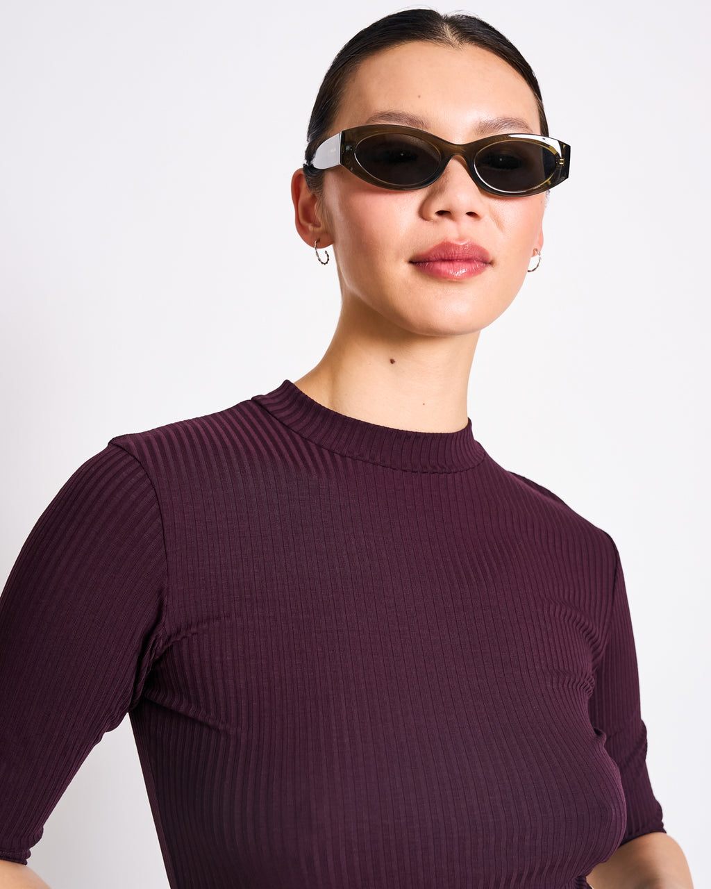 TENCEL™ LYOCELL RIB T-SHIRT NINA CHERRY LACQUER – JAN 'N JUNE