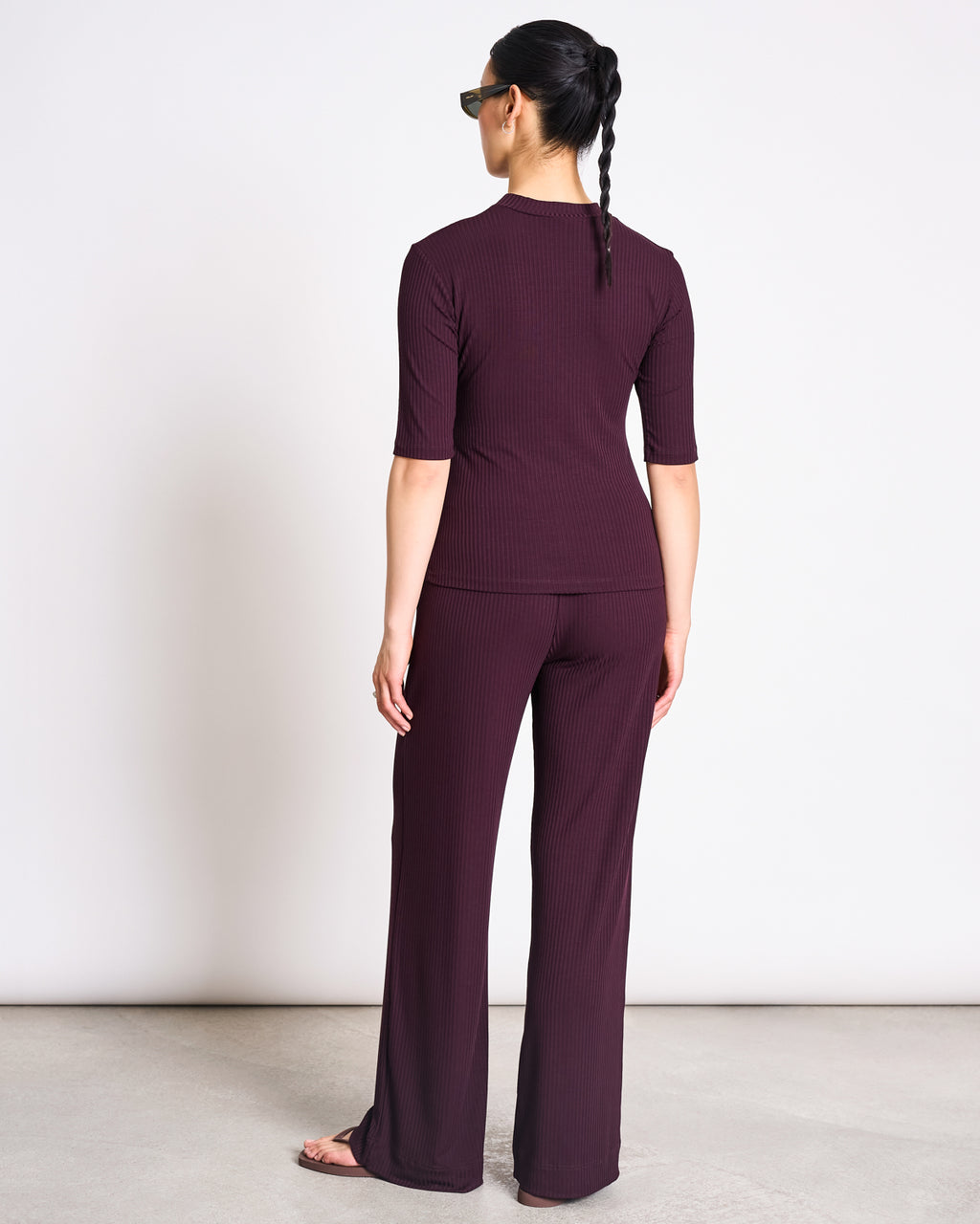 TENCEL™ LYOCELL RIB T-SHIRT NINA CHERRY LACQUER – JAN 'N JUNE