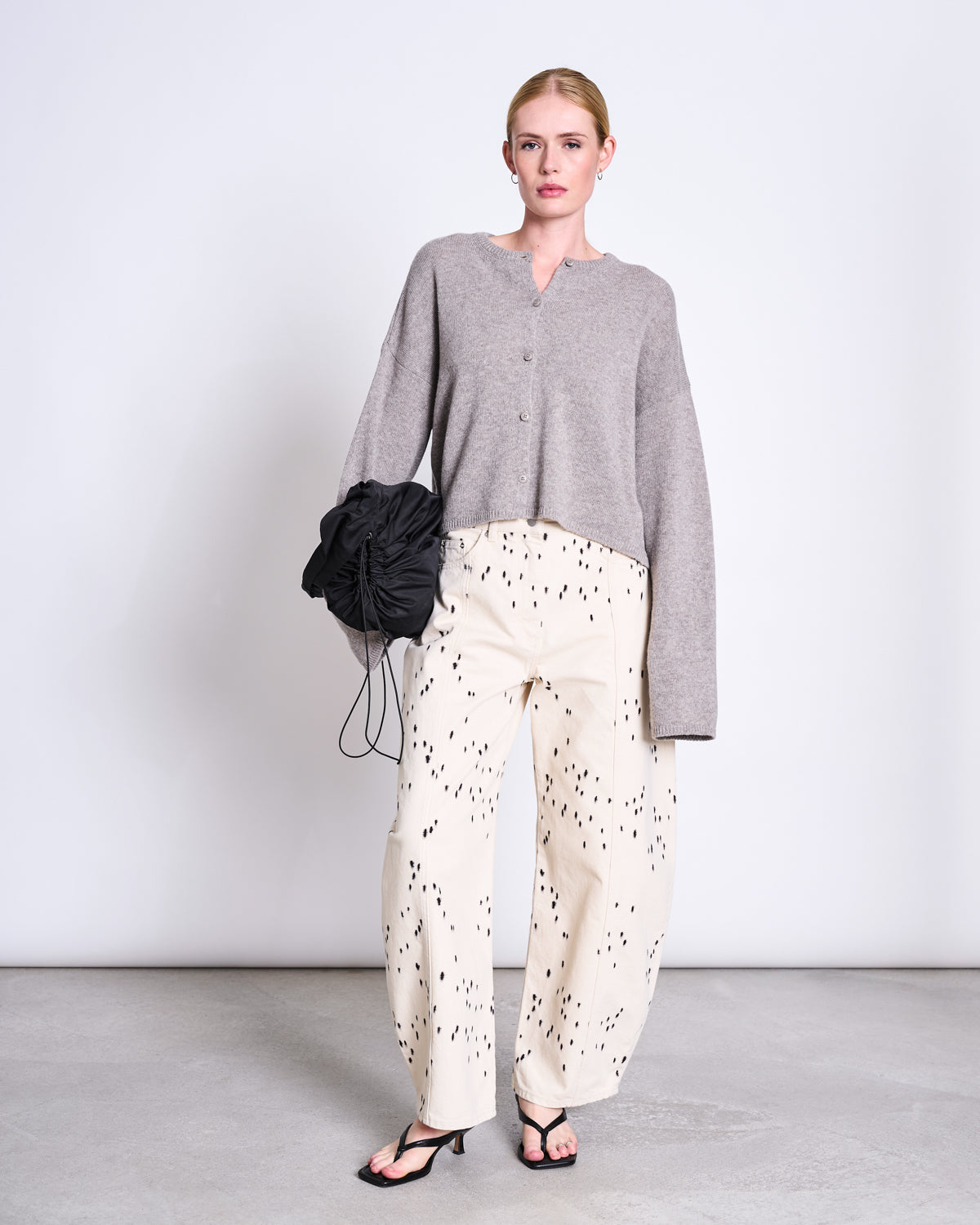 LIGHT CARDIGAN WOOLY ASAS OAT GOTS Sweater jan-n-june 1