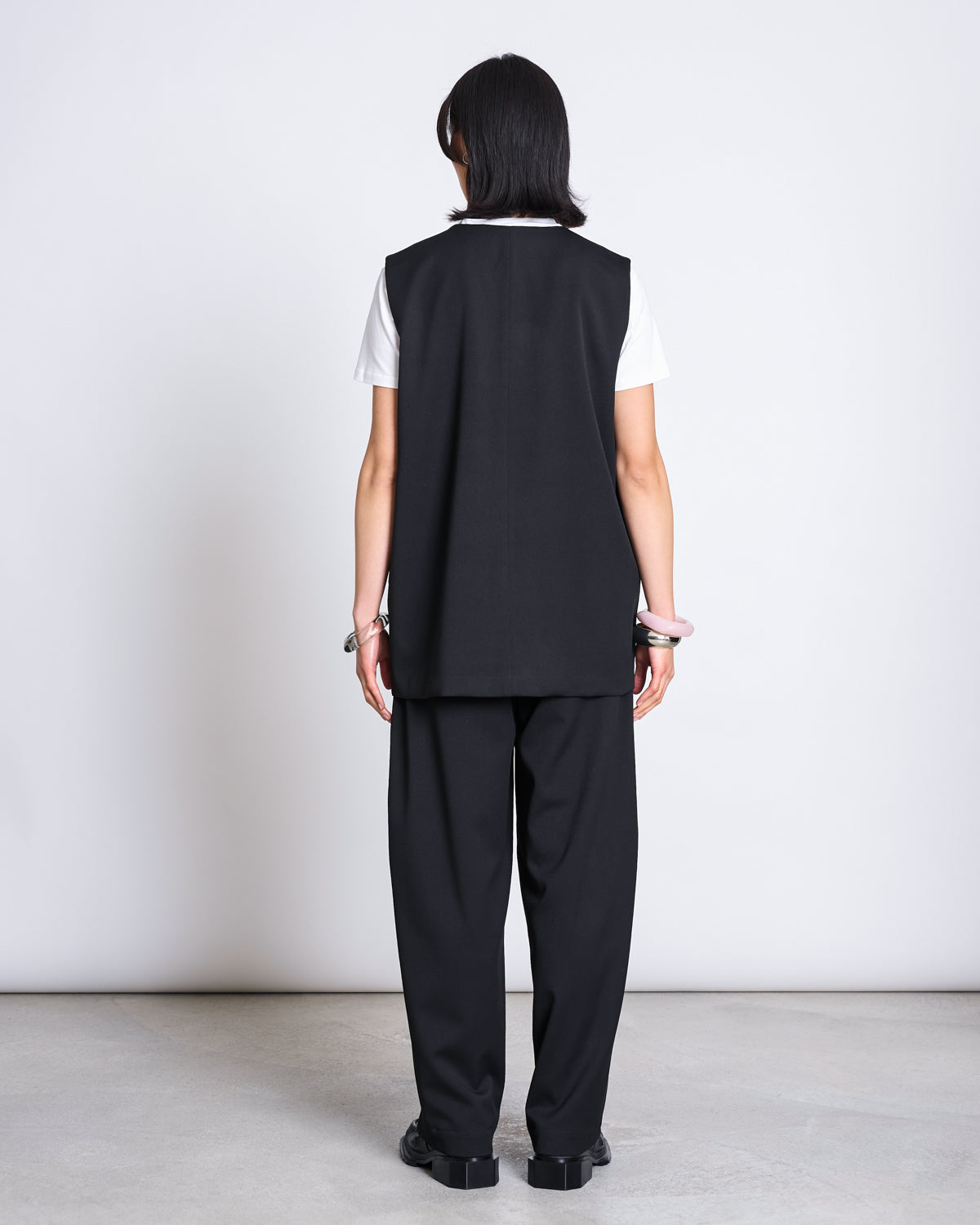 OVERSIZED SUIT VEST ARDEN BLACK Jacket jan-n-june 5