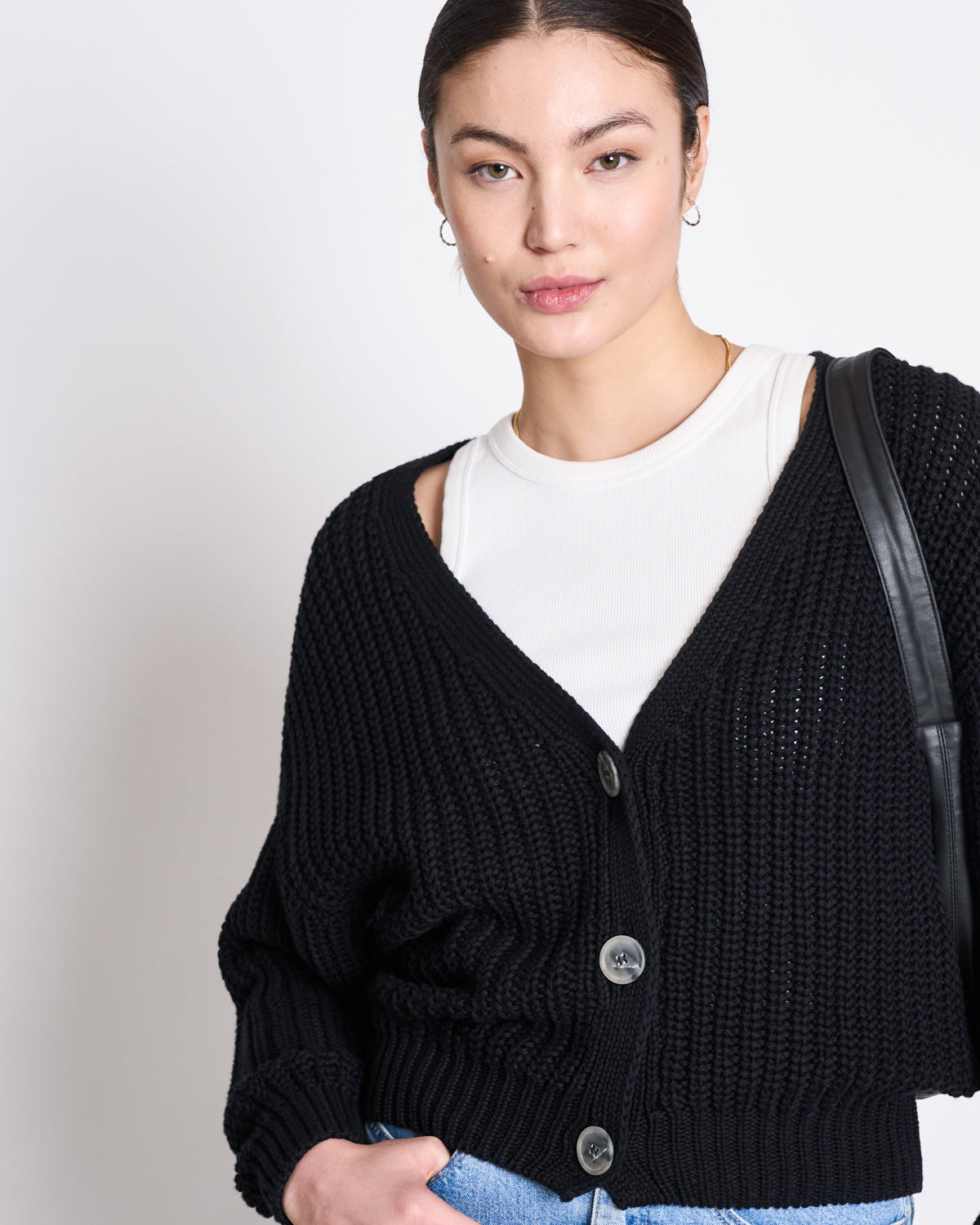 CHUNKY CARDIGAN LENA BLACK GOTS – JAN 'N JUNE