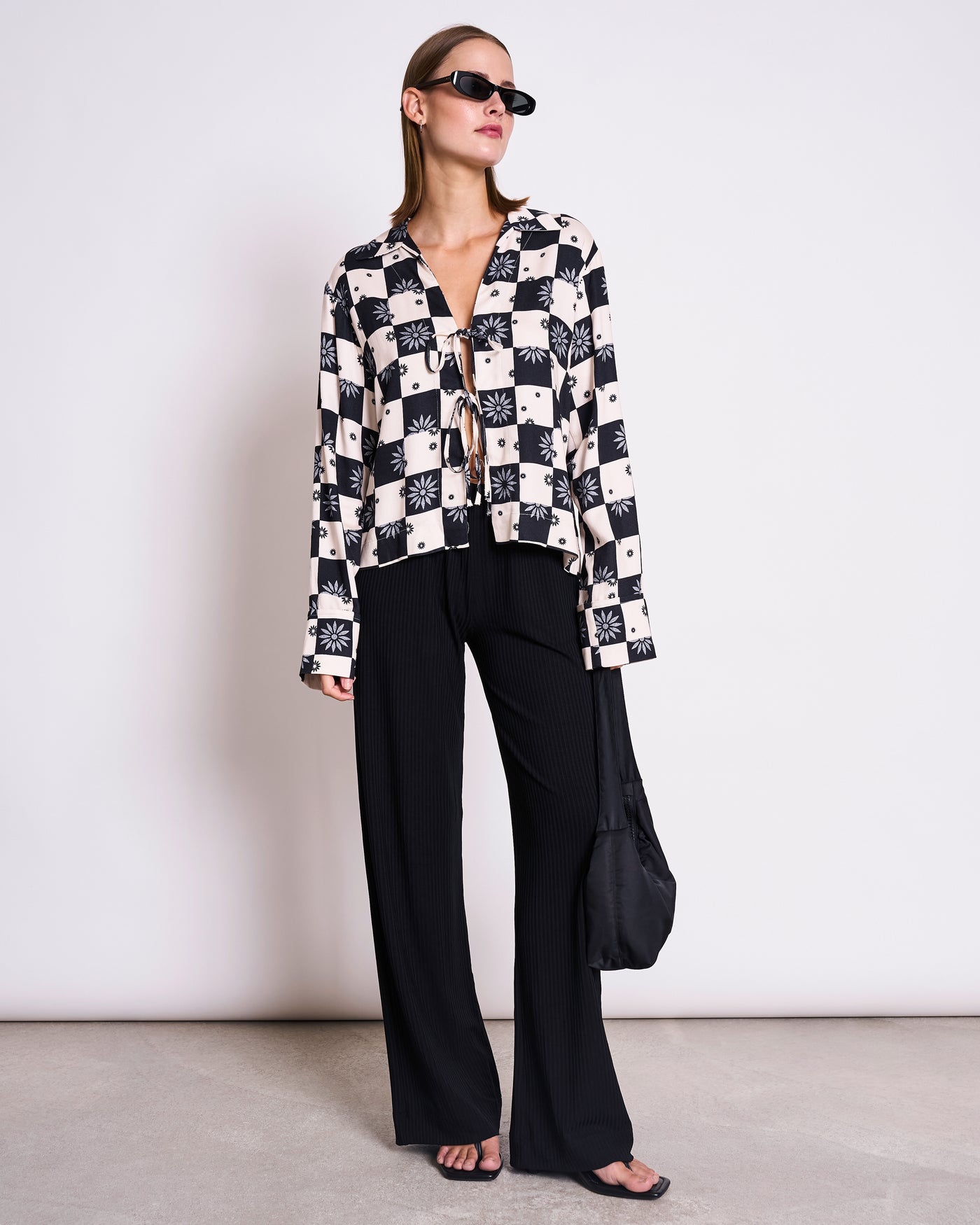 TIE BLOUSE KALUZ FLORAL SQUARE PRINT