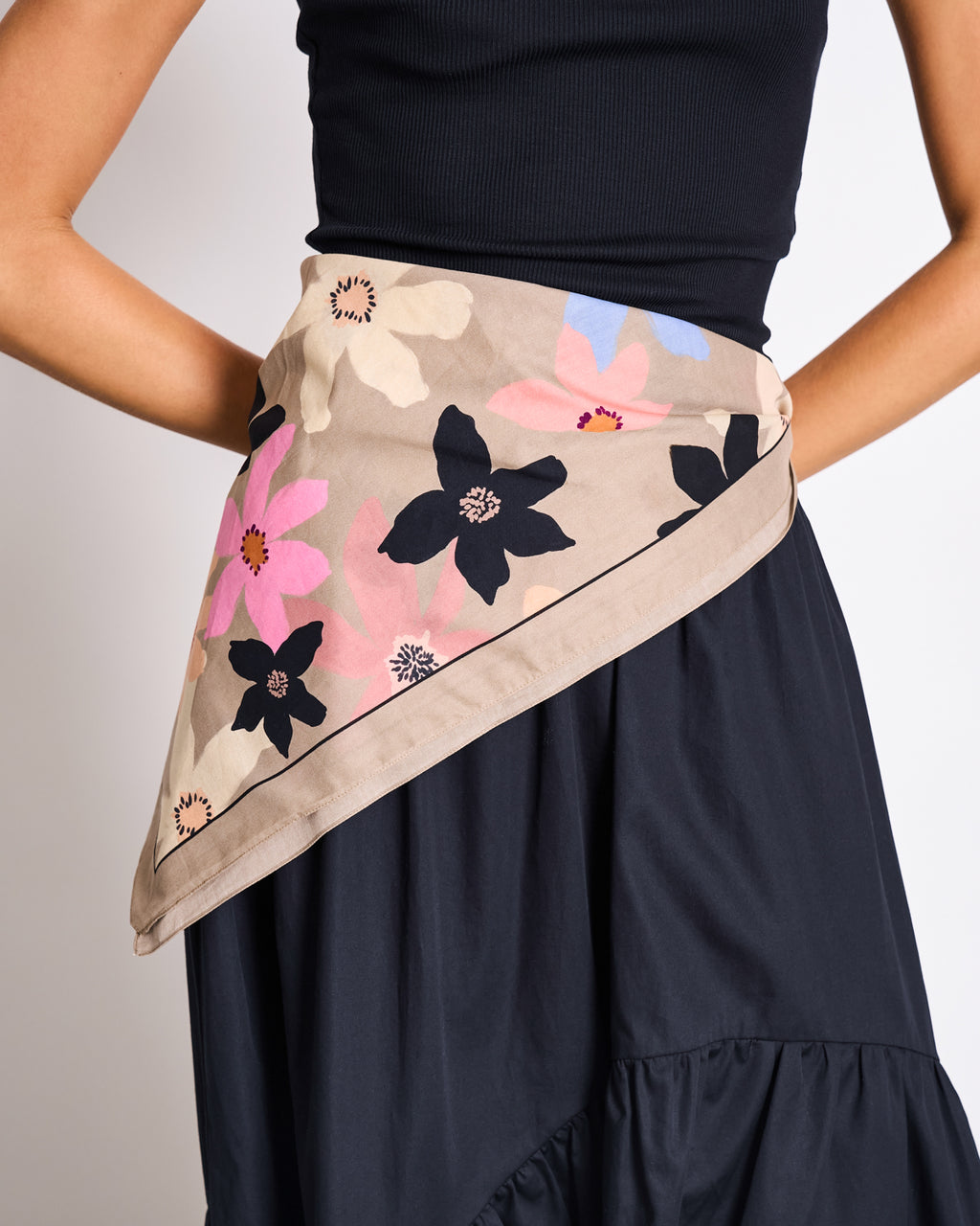 PRINTED COTTON SCARF VAD WILD BLOOM Accessories jan-n-june 2