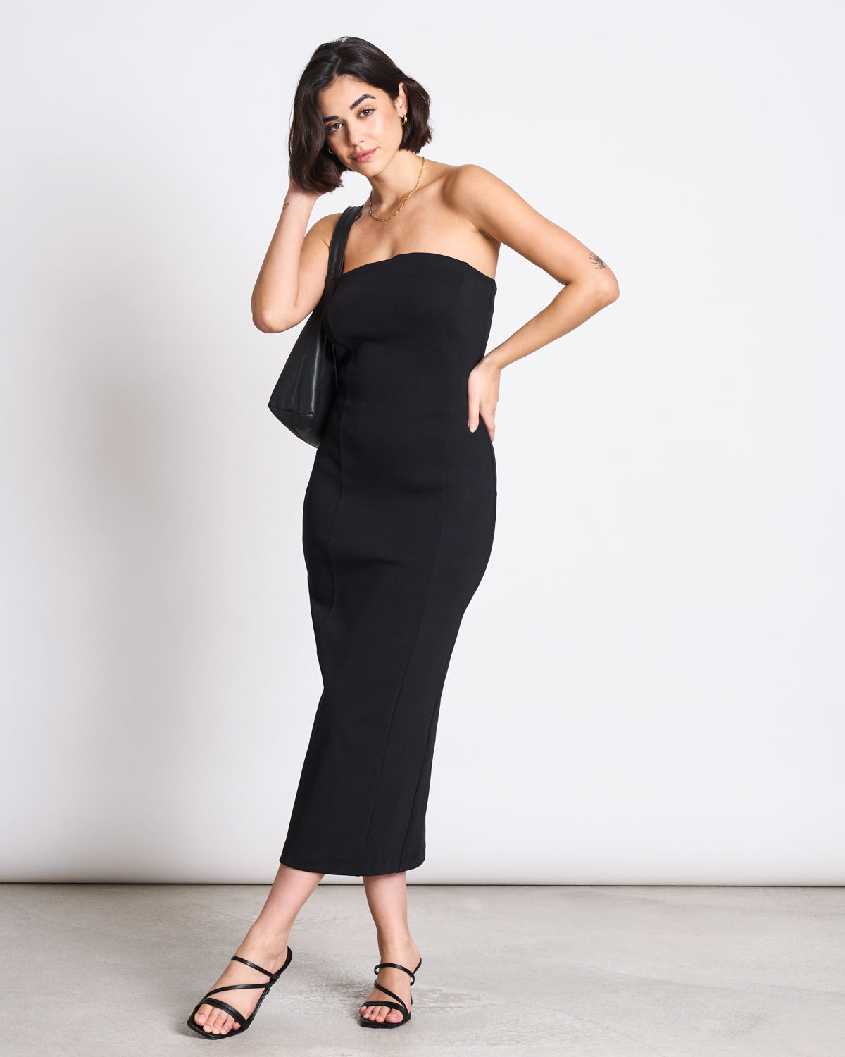 MIDI TUBE DRESS SUMU BLACK GOTS