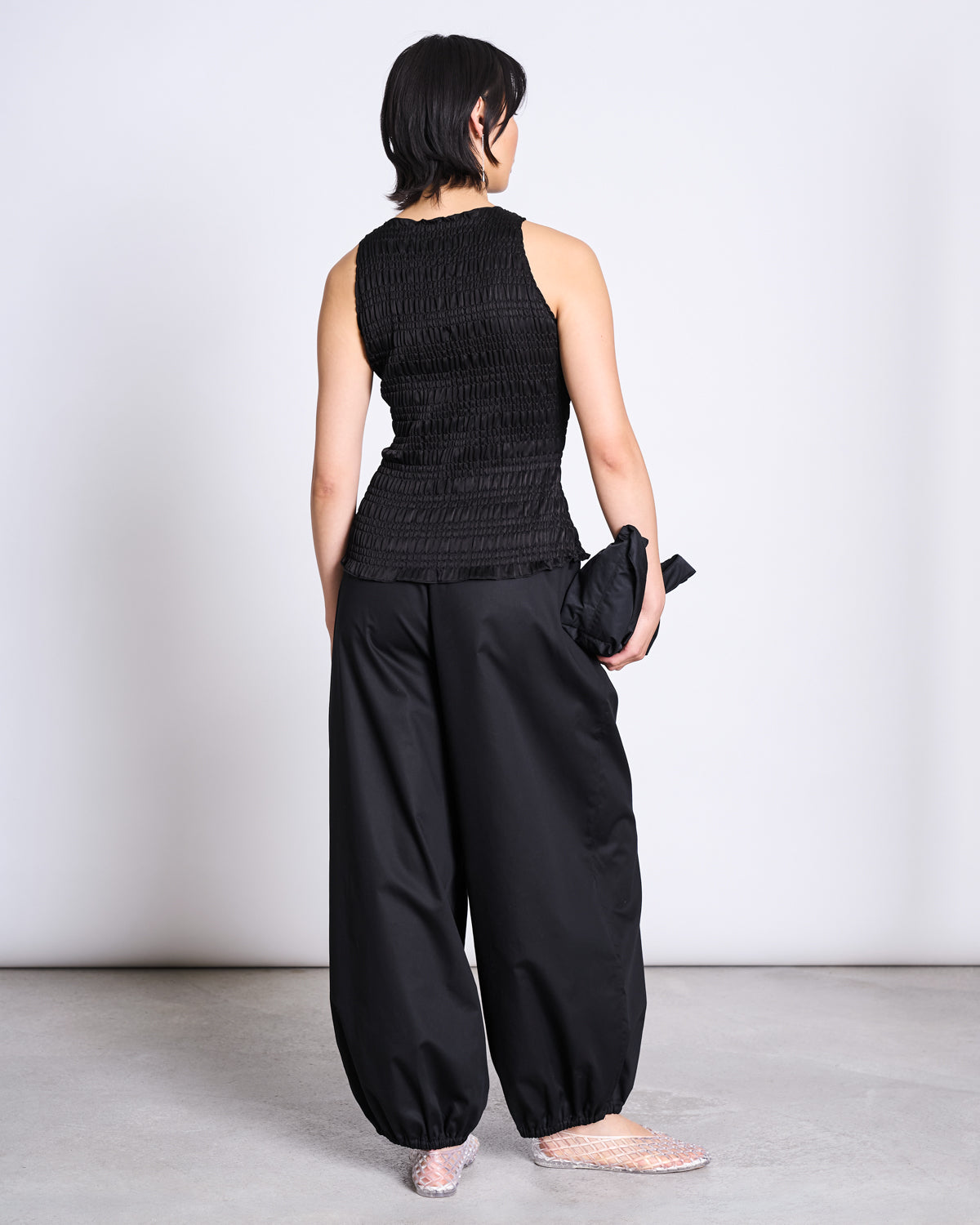 SMOCKED TANK TOP TARIS BLACK T-shirt jan-n-june 4
