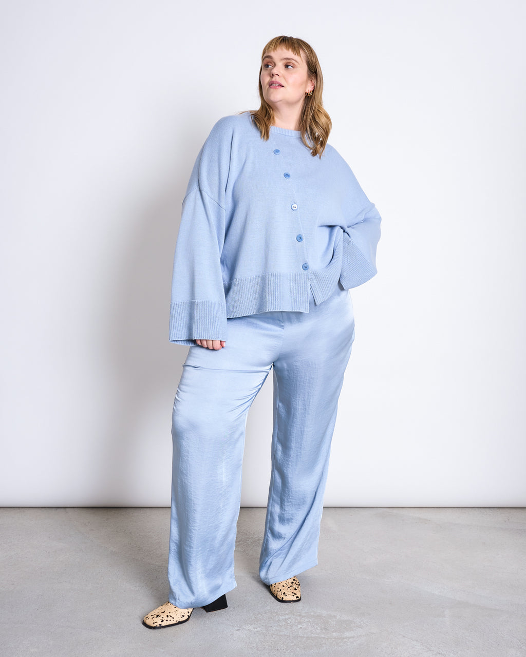 ASYMMETRCIAL KNIT CARDIGAN PEBBLE MID BLUE GOTS Cardigan jan-n-june 2