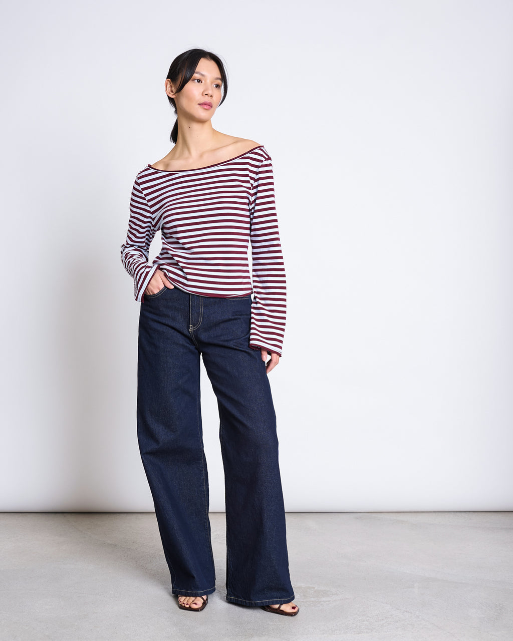 OFFSHOULDER LONGSLEEVE ARBA RED BLUE STRIPED