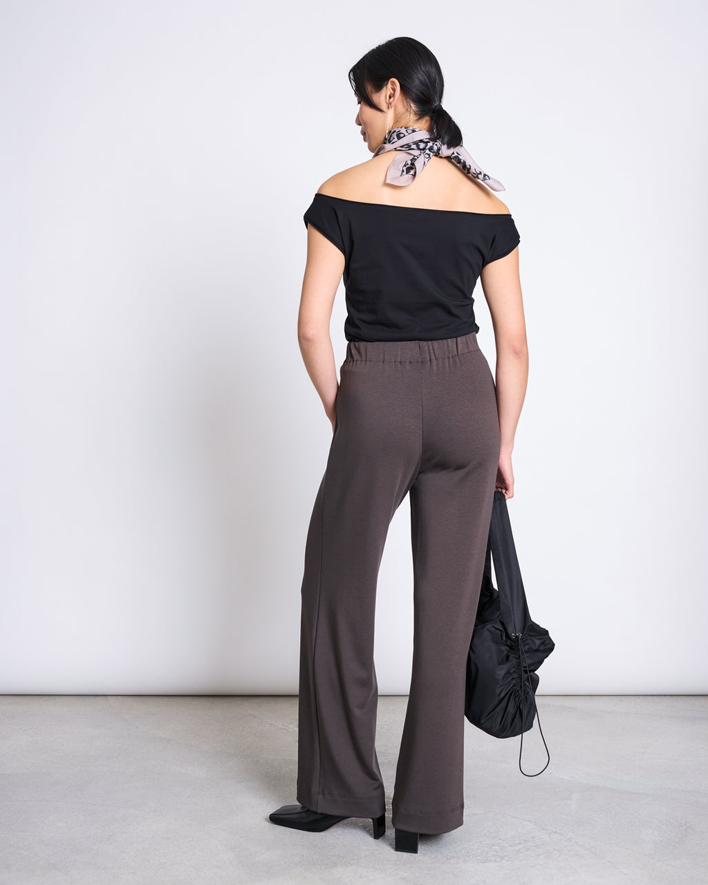 OFFSHOULDER TOP IVEN BLACK Tops jan-n-june 3