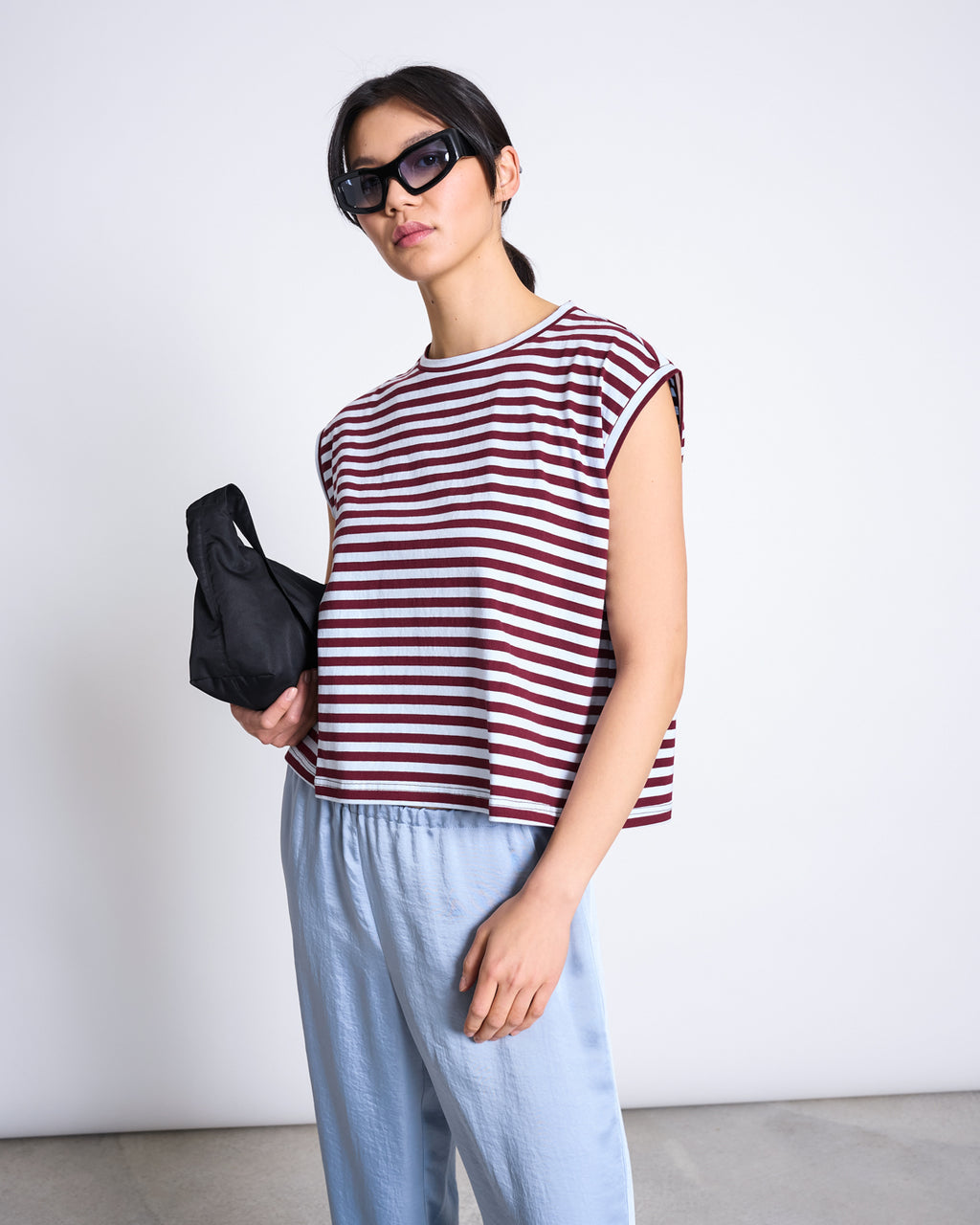T-SHIRT OVAR RED BLUE STRIPED T-shirt jan-n-june 2