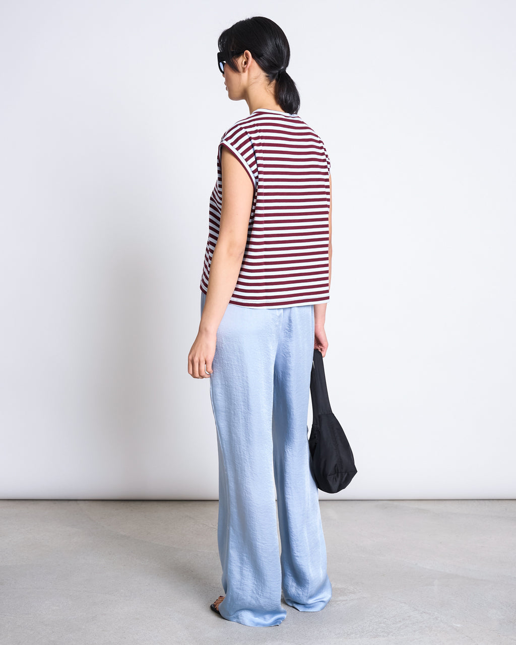 T-SHIRT OVAR RED BLUE STRIPED T-shirt jan-n-june 3