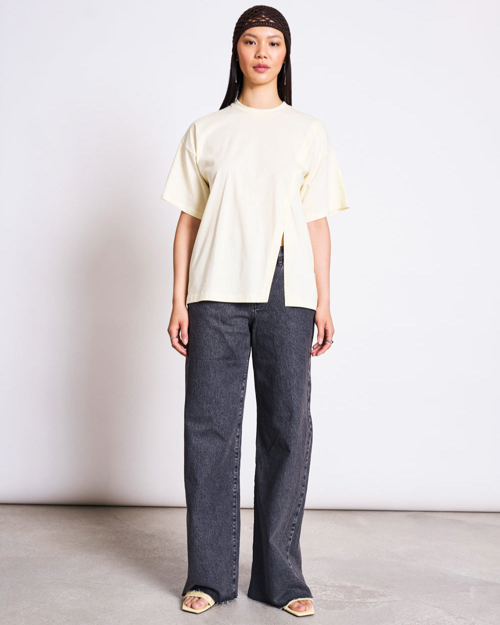 SLITTED T-SHIRT NADIL BUTTERMILK