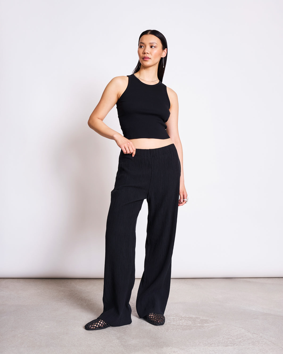TRANSPARENT BACK TANK TOP HOLMEN BLACK – JAN 'N JUNE