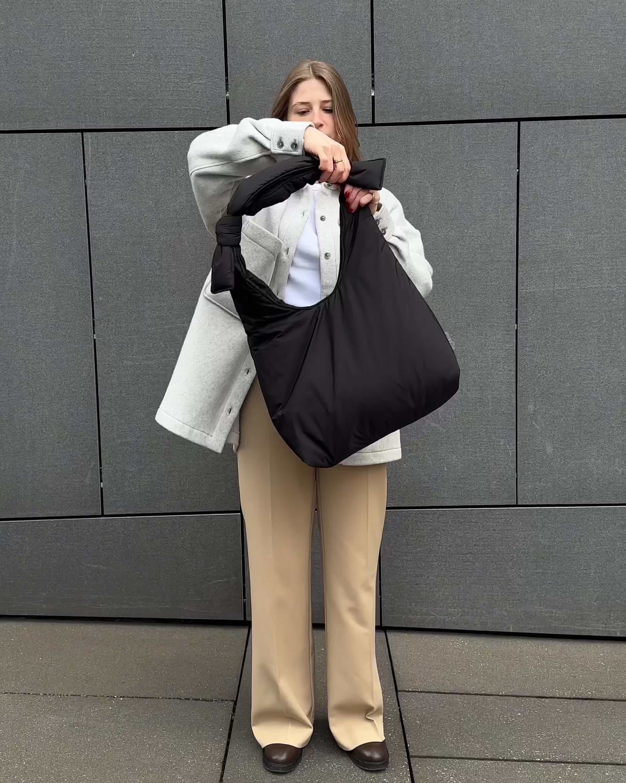 BAG BIWA PUFFY REGULAR BLACK