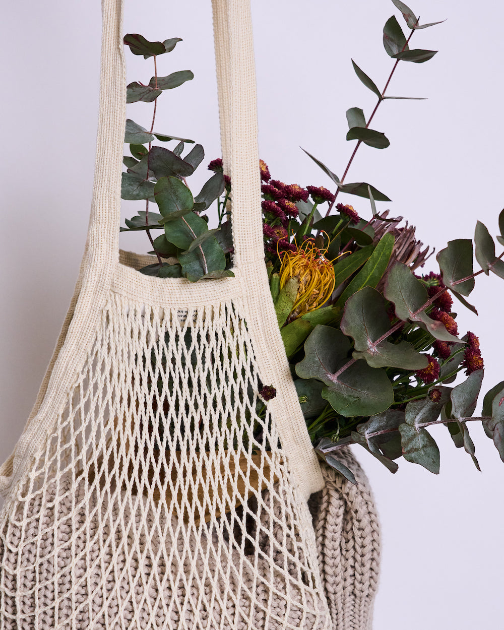 Turtle Bag white details 