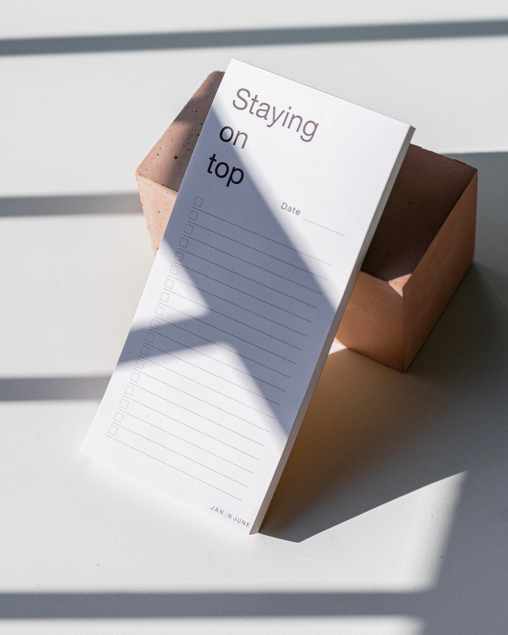 NOTEPAD STAYING ON TOP