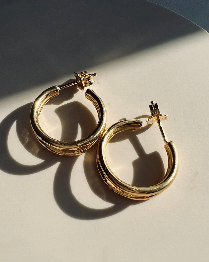 DEAR DARLING BERLIN DOUBLE HOOP EARRINGS GOLD – JAN 'N JUNE