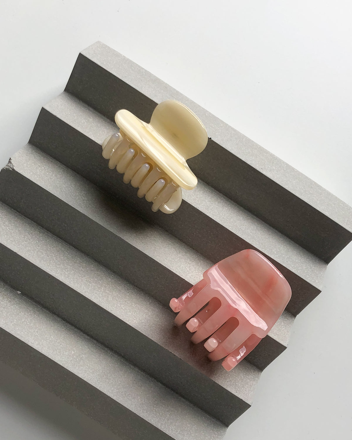 ivory-bright-pink-Claws